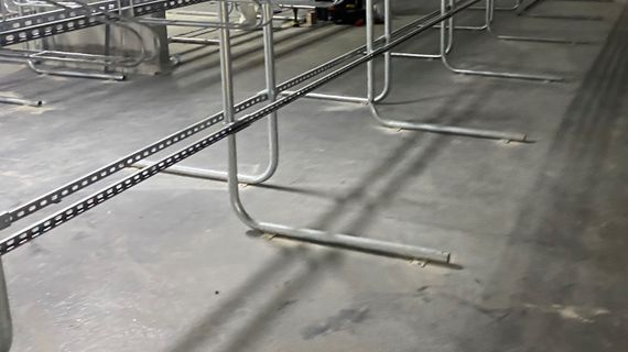 Vertical Cycle Rack - Frame Mounted 02.jpg