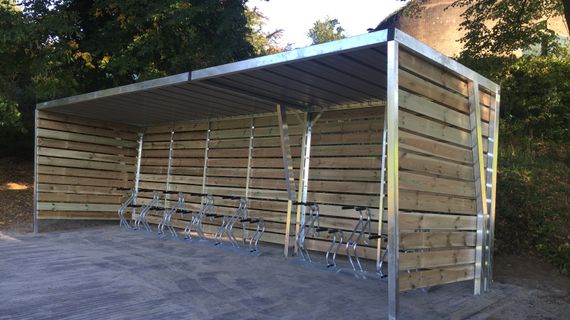 wave-open-sided-bike-shelter-wood.JPG