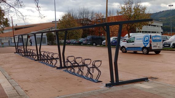 wave-open-sided-bike-shelter-3.jpeg