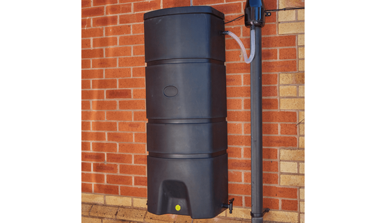 160-litre-wall-mounted-space-saving-water-butt-kit