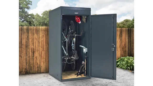 twin_vertical_bike_locker.webp