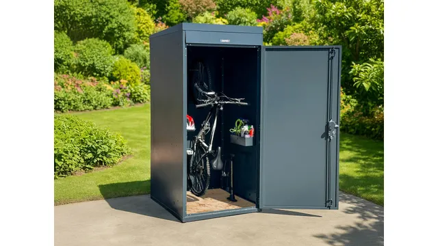 vertical_bike_storage_2.webp